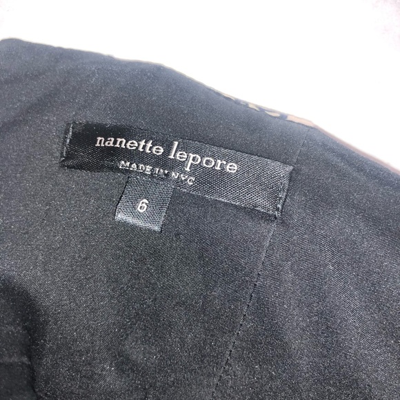Nanette Lepore Sz 6 pockets, cotton lined - Picture 3 of 8
